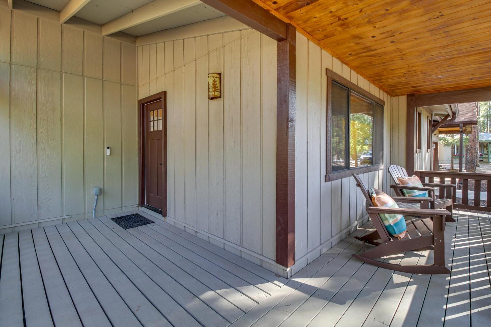 Vila Peaceful Pinetop Cabin With Deck And Fire Pit! Indian Pine Exteriér fotografie